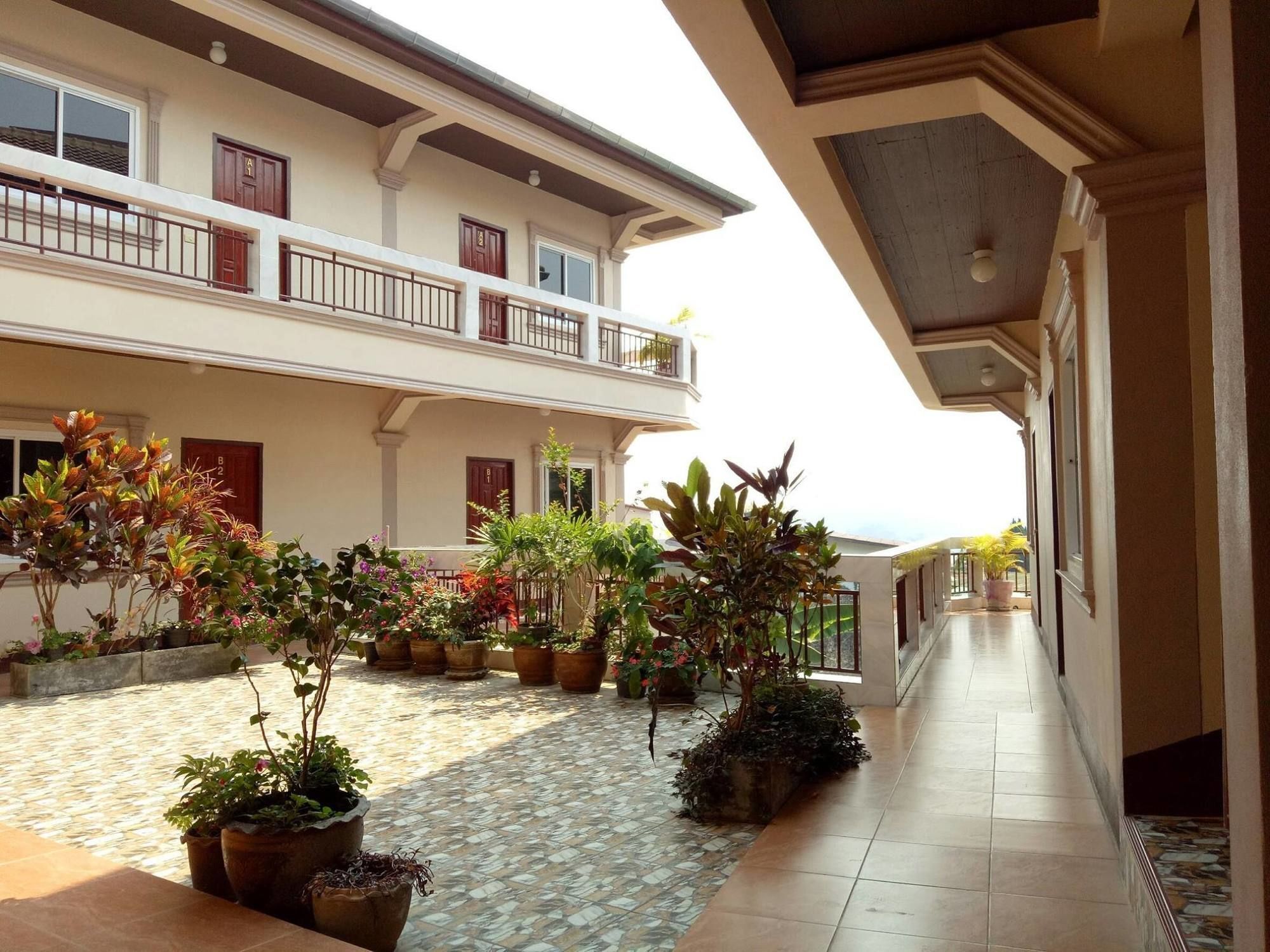 Happy House At Maesalong Hotel Chiang Rai Buitenkant foto